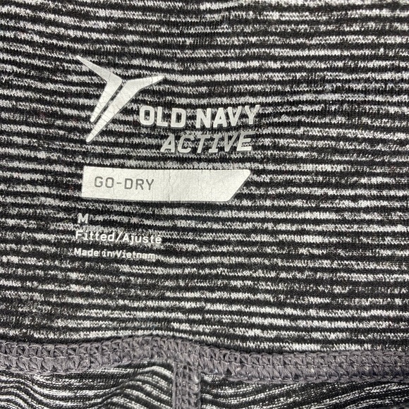 Lot of Old Navy Tights, Capris and Shorts Size Medium - Picture 6 of 9